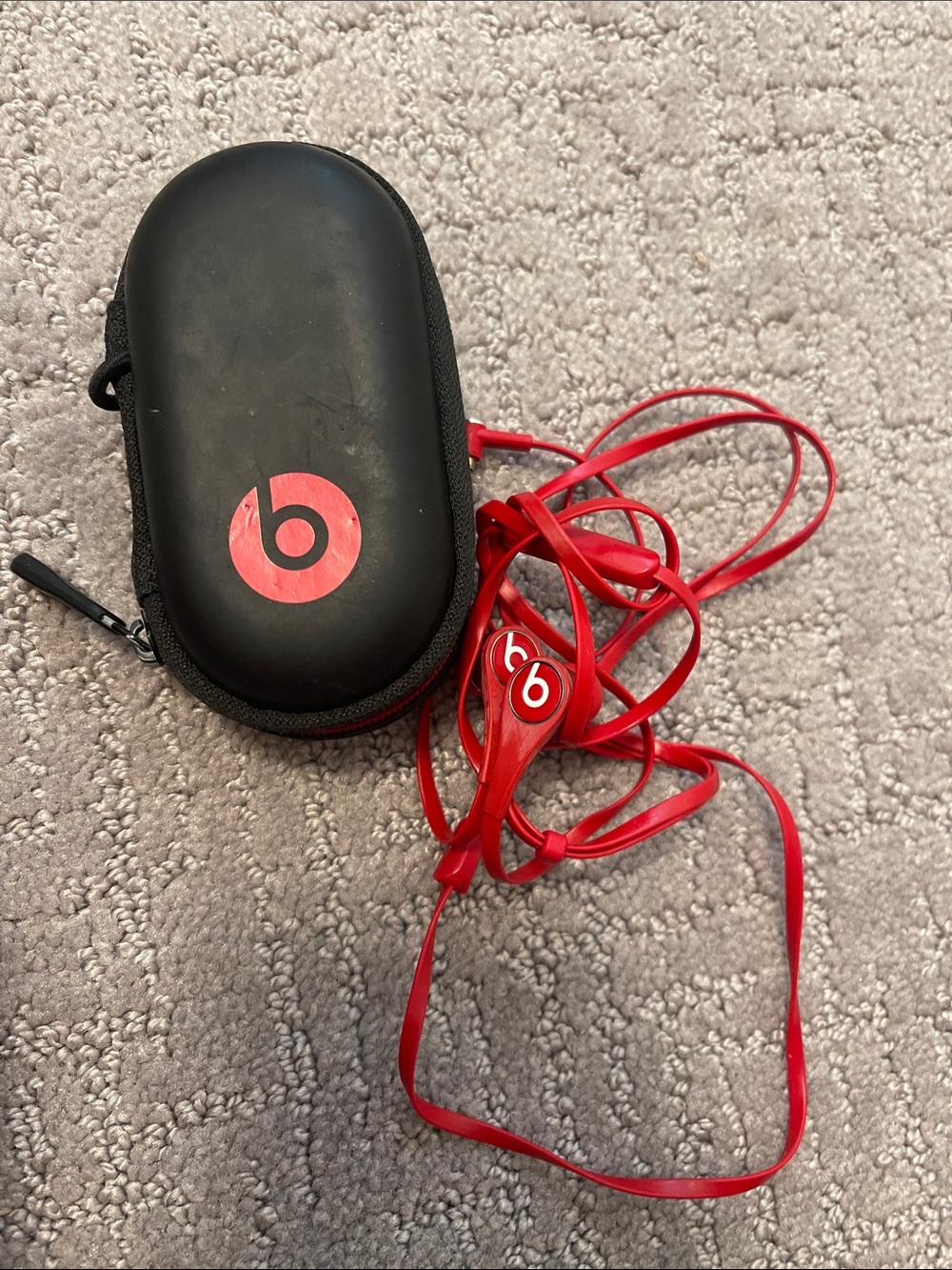 Beats by Dre Red In-Ear Earbuds with Black Zip Case
